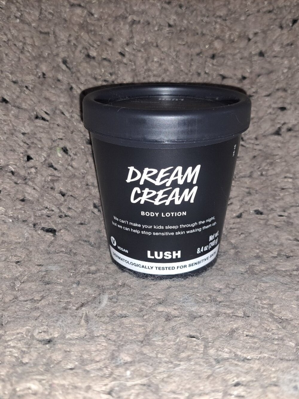 LUSH-DREAM CREAM-NEW-BODY LOTION 8.4oz.-Sensitive Skin-Expiry 22-07-27